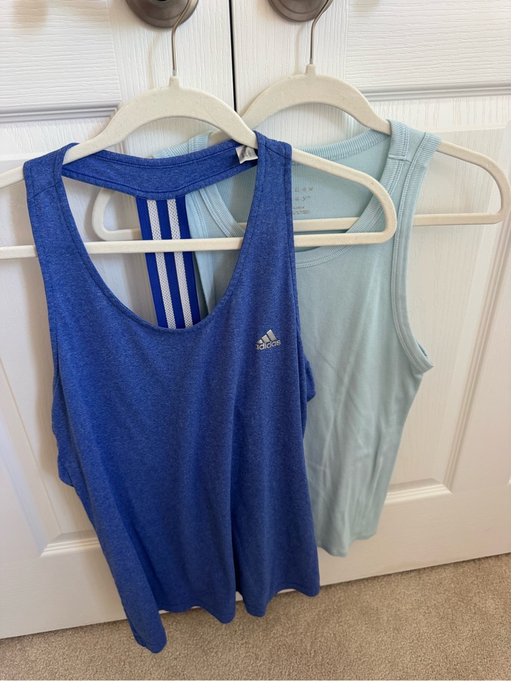 Womens Bundle of two tanks. Size L, XL.